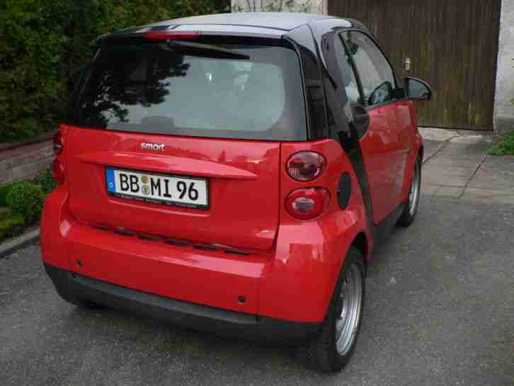 Smart for two pur mhd. Bj.2009, wenig Kilometer sehr gepflegt.