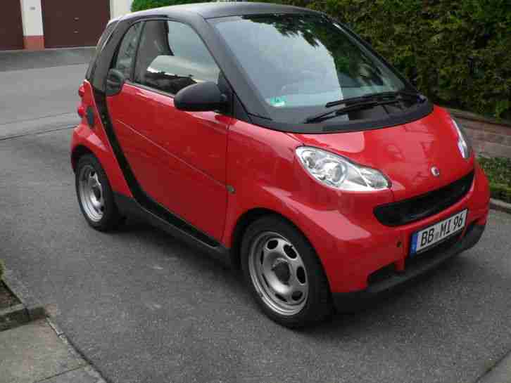 Smart for two pur mhd. Bj.2009, wenig Kilometer sehr gepflegt.