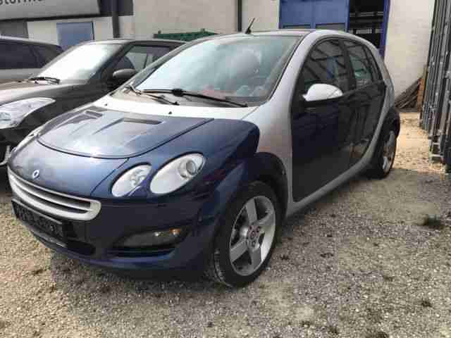 Smart forfour Basis Navigation. Automatik Getriebe