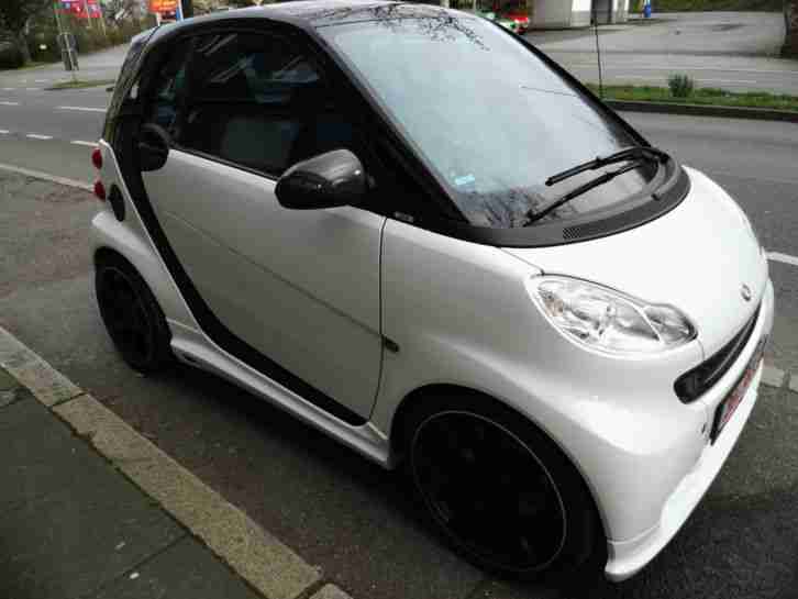 fortwo Coupe Pulse Schwarz Weiß