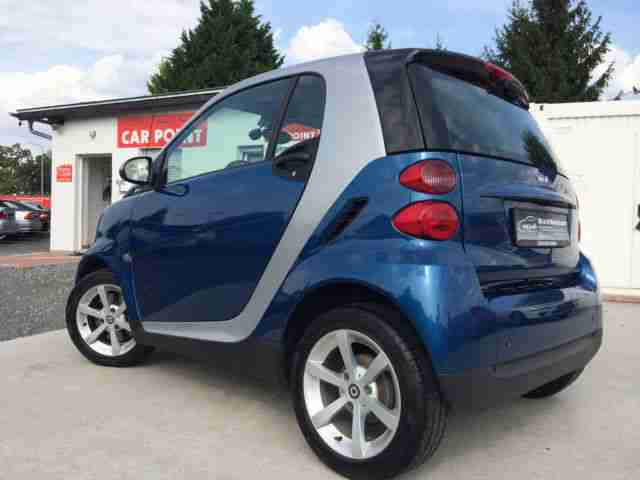 Smart fortwo coupe *F1*S.Wippen*SHZ*SERVO*PANORAMA*