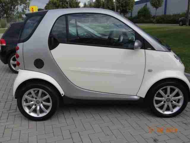 Smart fortwo coupe Klima Panorama1.Hand Insp/TÜV NEU