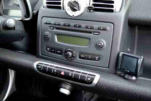 Smart fortwo coupe MHD* Sitzheizung*Panorama*Soundpake