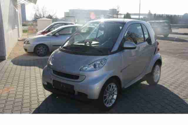 Smart fortwo coupe PASSION Panorama Dach Klima