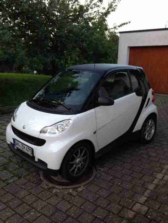 fortwo coupe mhd BJ. 11 2010 nur 14000 KM
