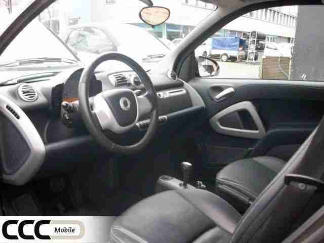 Smart fortwo coupé micro hybrid 52 kW **TOP ANGEBOT**