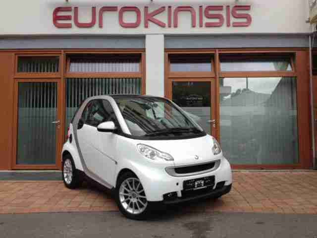 Smart fortwo coupe passion*LEDER*SERVO*SITZHEIZUNG*