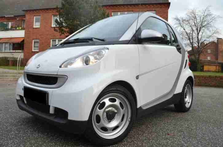 Smart fortwo coupe softouch pure micro hybrid dr 1 Hand Navi Klima Leder