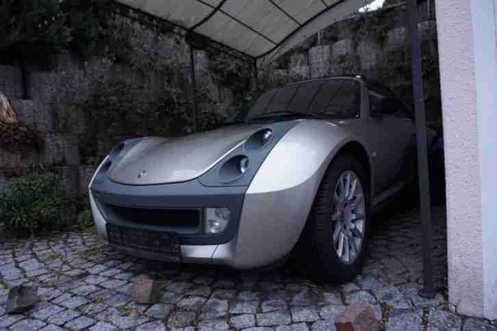 Smart roadster COUPÈ in Champagne 82PS Cabrio mit großem "Glaskofferraum"