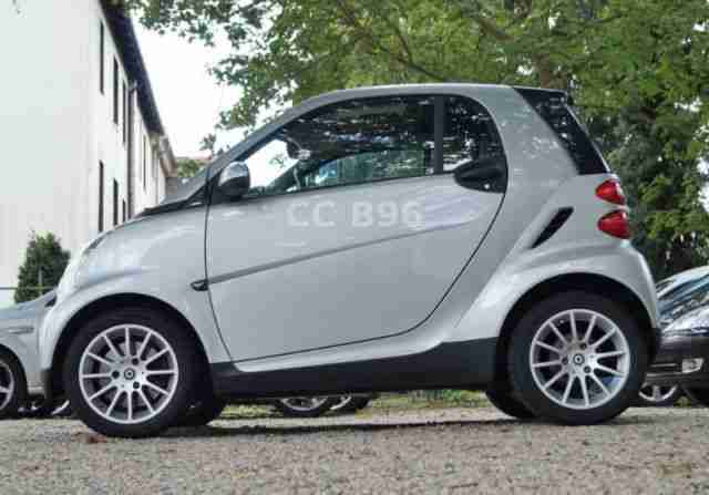 Smart smart fortwo cdi*DPF*Euro 4*SERVO*Automatik*