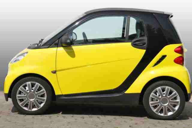 Smart smart fortwo coupe Automatik SondermodYellow Pin