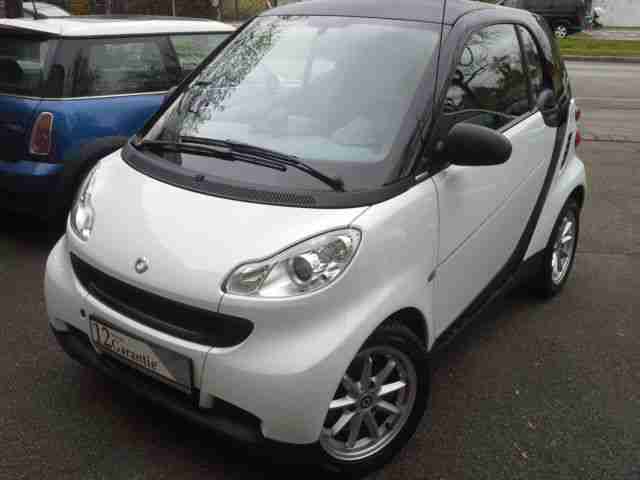 Smart smart fortwo coupe black&white limited micro hyb