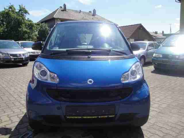 Smart smart fortwo coupe softouch pure *TÜV 08/2015*