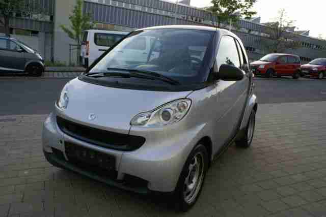 fortwo pure mhd Scheckheft, Sauber!