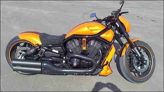 Special Motorrad. Harley Davidson Night Rod. Jahr 2O13