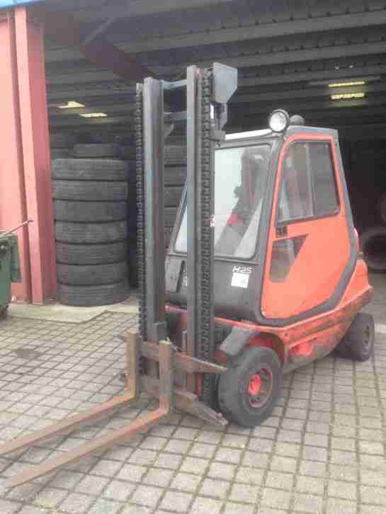 .Stapler von Linde H25, D 02 351, Diesel.