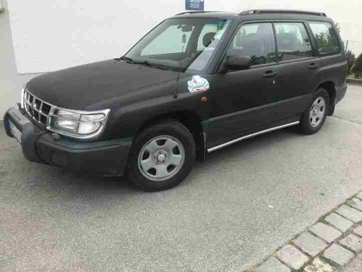 Subaru Forester 2.0 AWD/Klima/Schiebedach/AHK/TÜV