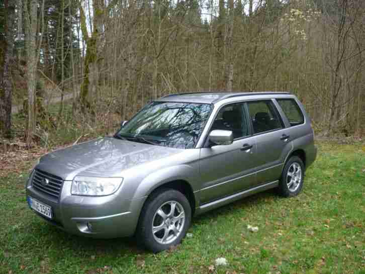 Forester 2, 0 Aktive, Kombi, Allrad