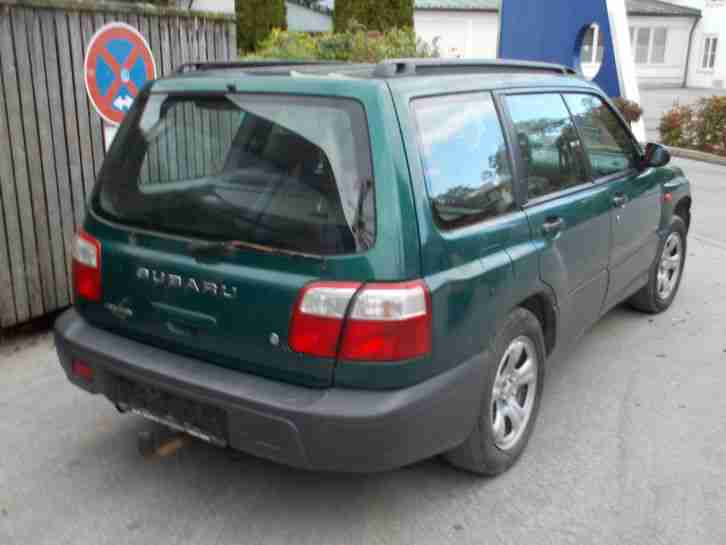 Subaru Forester 2.0 Hubertus Erstzulassung 07/2000