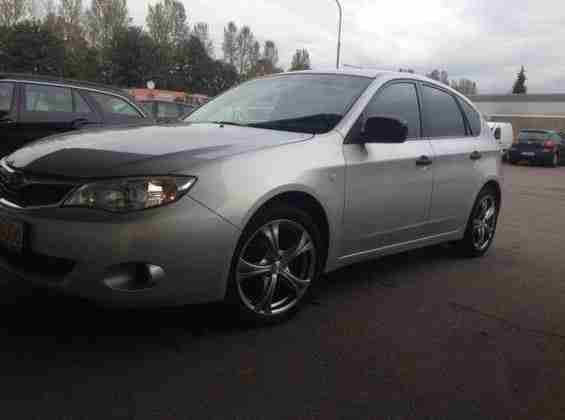 Impreza 1.5 R, 12 Fach bereift,
