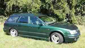 Subaru Legacy 2.5 4WD Klimaanlage AHK Extras