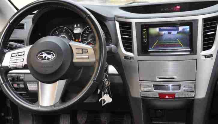 Subaru Legacy mit Xenon, Sitzheizung und Rückfahrkamera