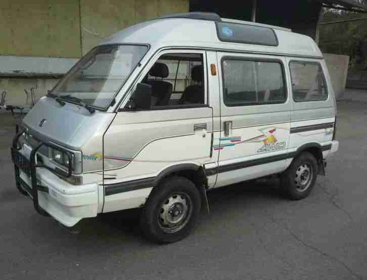 Subaru Libero Allrad Mini Van, großes Panoramadach, Schiebetüren