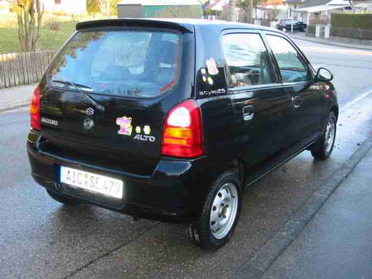 Suzuki Alto 1.1 FF Sondermodel Style 25 , Bj. 2004 , TOP Anfängerauto TÜV 12/15