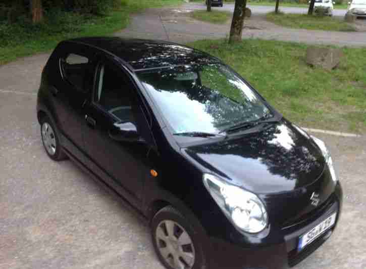 Suzuki Alto Bj. 2011, 4 Türer schwarz, 1.Hand