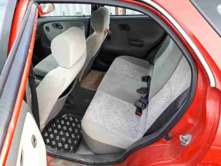Suzuki Baleno 1.6 mit standheizung und Tüv