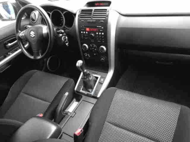 Suzuki Grand Vitara 1.9 DDiS 4x4 Club DPF AHK Alufelgen