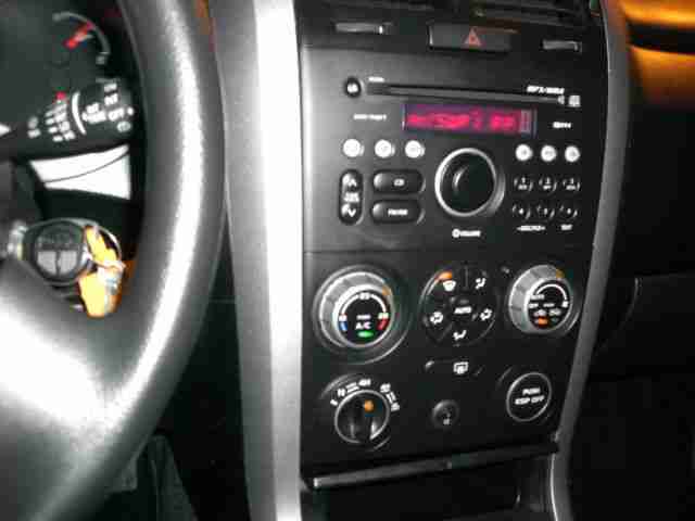 Suzuki Grand Vitara 1.9 DDiS Club DPF 4WD