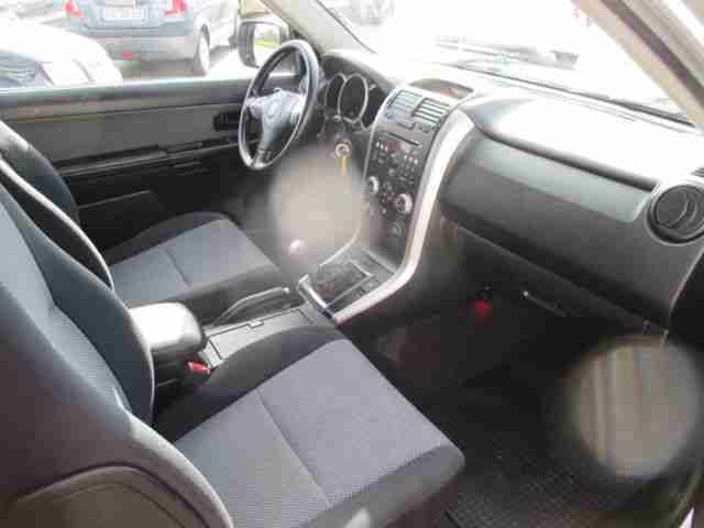 Suzuki Grand Vitara 1.9 DDiS Club DPF, Klima