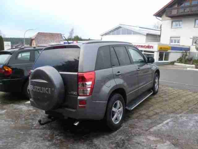 Suzuki Grand Vitara 1.9 DDiS Comfort DPF