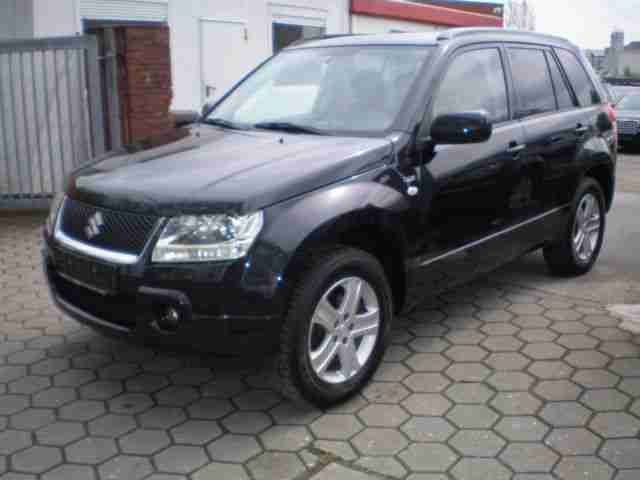 Grand Vitara 1.9 DDiS Comfort LEDER NAVI XENON