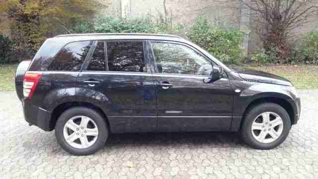 Suzuki Grand Vitara 1.9 DDiS DPF Comfort +Leder+Navi+ZV