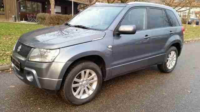 Suzuki Grand Vitara 1.9 DDiS DPF LimitedAHK GrünPlaket