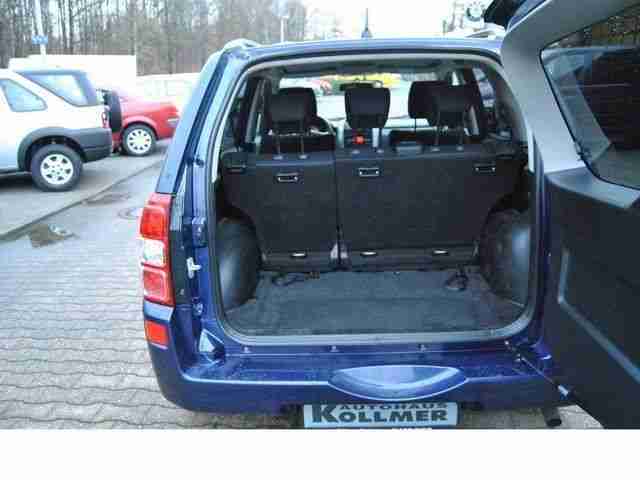 Suzuki Grand Vitara 1.9 DDiS Family 4x4 Navi/AHK/Klima