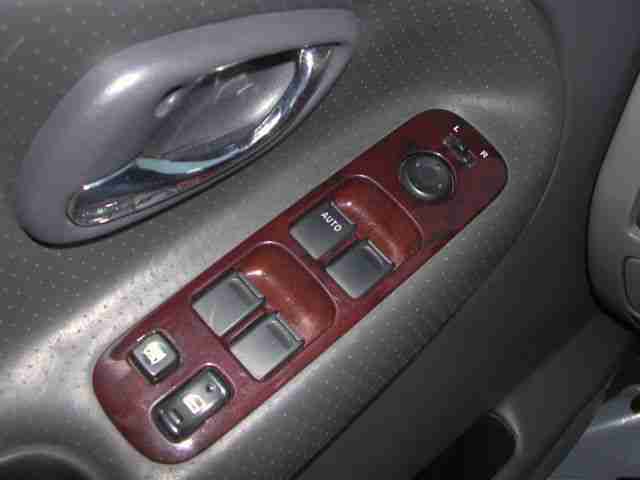 Suzuki Grand Vitara 2.0 Allrad+Ahk/Klima/Sitzh./Leder