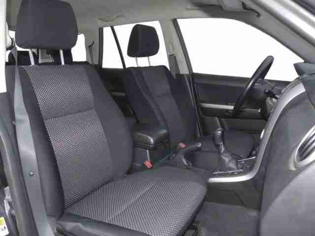 Suzuki Grand Vitara 2.0 Comfort AHK