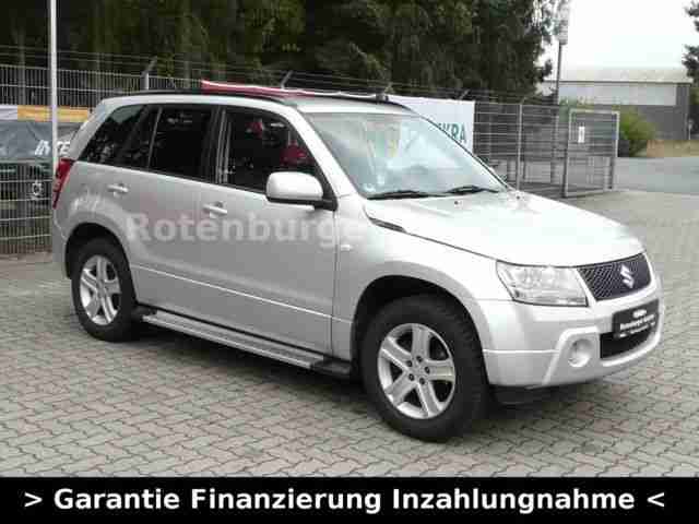 Suzuki Grand Vitara 2.0 Navi Trittbretter AHK TÜV NEU