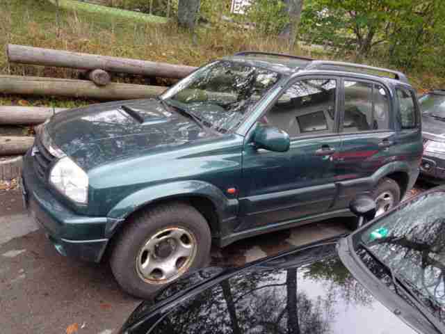 Suzuki Grand Vitara 2.0 TD,Euro 3, Klimaaut,4x4,AHK.