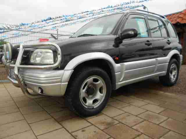 Suzuki Grand Vitara V6-2.5 Klima,Scheckheft,Allrad,4xFH