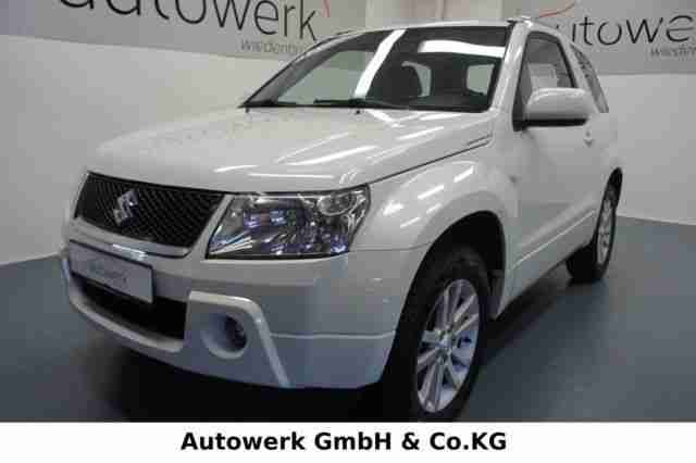 Grand Vitara1.6 BlackWhite Leder AHK Sitzhzg ALU