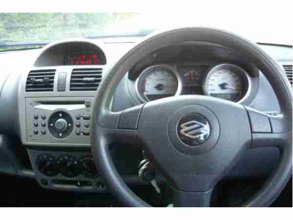 Suzuki Ignis 1.3 Allrad-X-45 Klima 2.Hd. Tüv 8x bereift