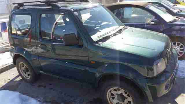 Jimny 1, 3 VX 4x4 AHK abnehmbar 8 x bereift