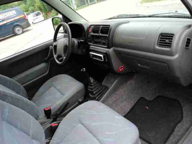 Suzuki Jimny 1.3i - 4x4 - Chrom-Bügel