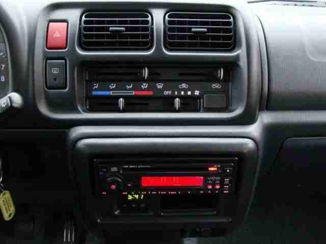 Suzuki Jimny 1.3i 4x4 Classic aus 1.Hand