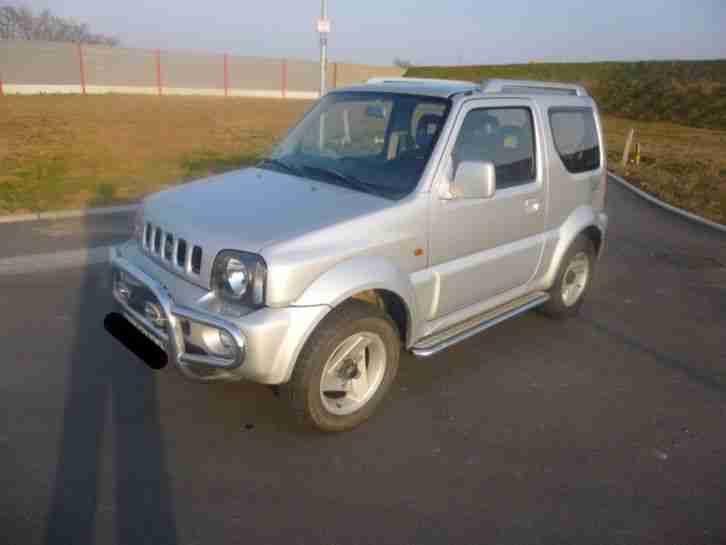 Jimny 1, 4l Benziner Lifestyle 4x4, Klima,