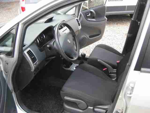 Suzuki Liana Kombi 1.6 Comfort